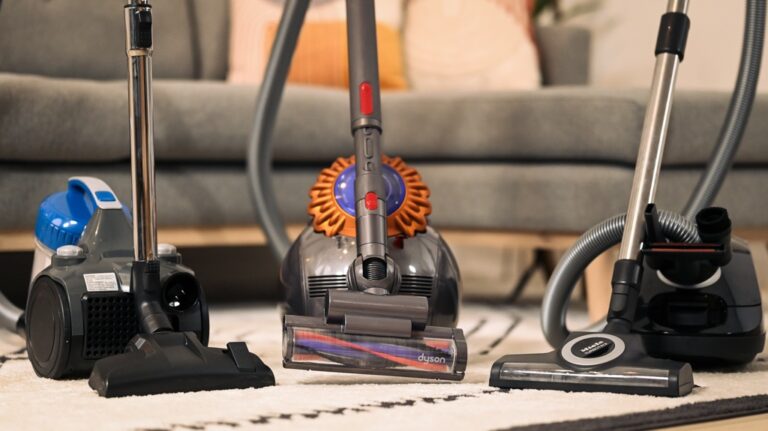 How to Choose the Best Vacuum for Professional House Cleaning