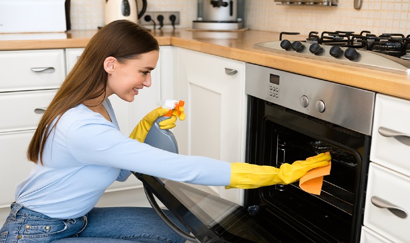 Cabinet and drawer cleaning 